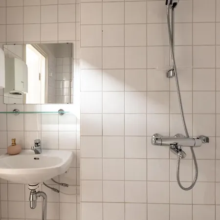Spacious 5br With Location In Kamppi * Helsinki